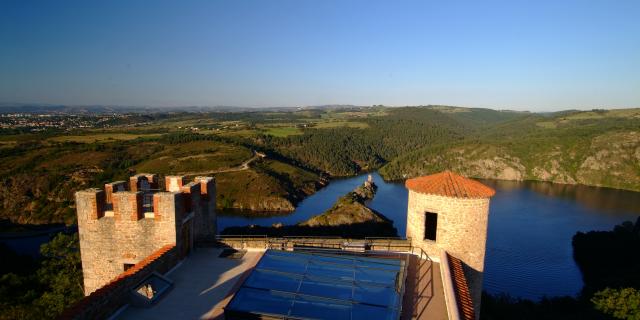 F Chambles Château D Essalois ©adt42 Gil Lebois (1)